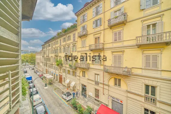 Trilocale in Centro, foto 6 di 24