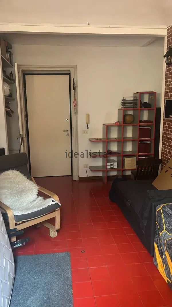 Stanza singola in San Salvario, foto 6 di 9