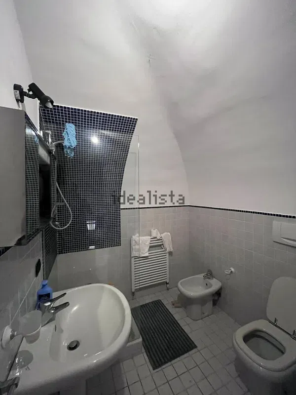 Stanze singole e doppie in Centro, foto 9 di 17