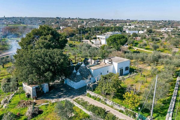 3-bedroom freehold villa in Monopoli — photo 4 of 5