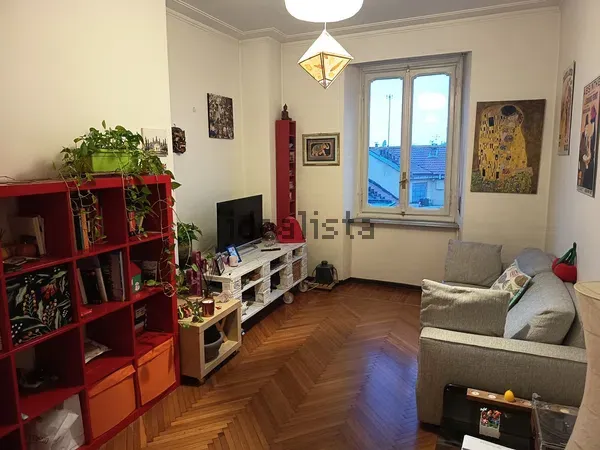 Trilocale in San Salvario, foto 3 di 23