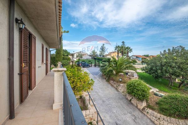 Villa in Strada Consortile Bellamagna Zimmardo, 9, Michelica - Musebbi, Modica — image 5