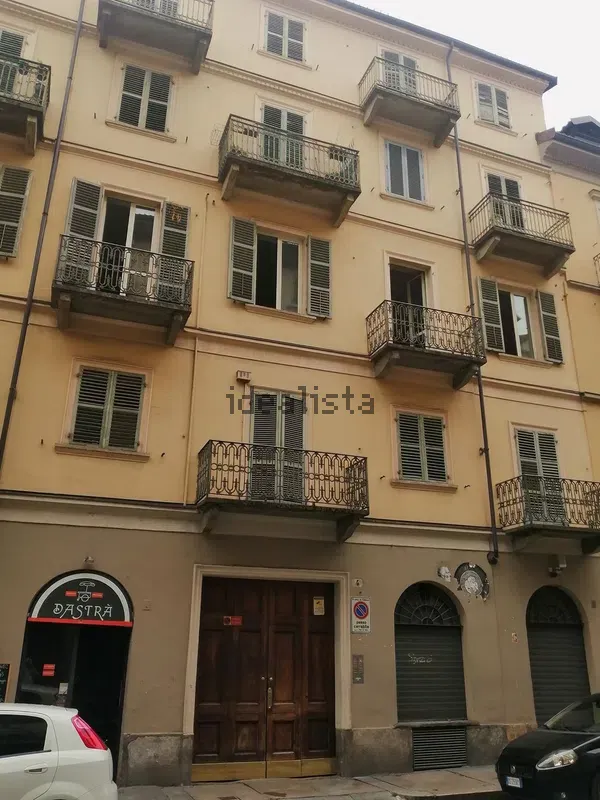 Stanza singola in San Salvario, foto 2 di 7