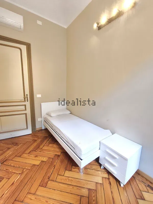 3 stanze singole in Centro, foto 5 di 22