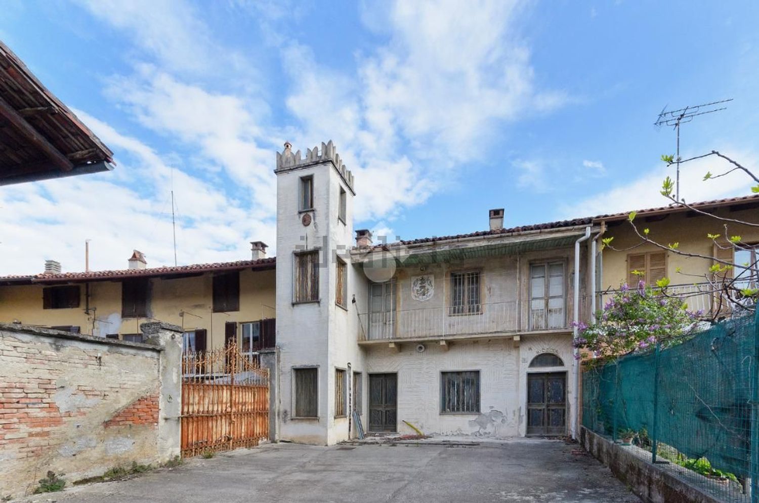 Chalet pareado en Buttigliera Alta