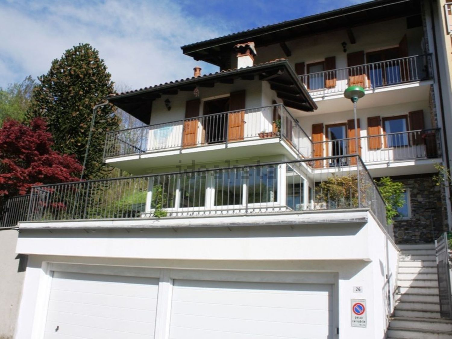 Villetta a schiera a Armeno