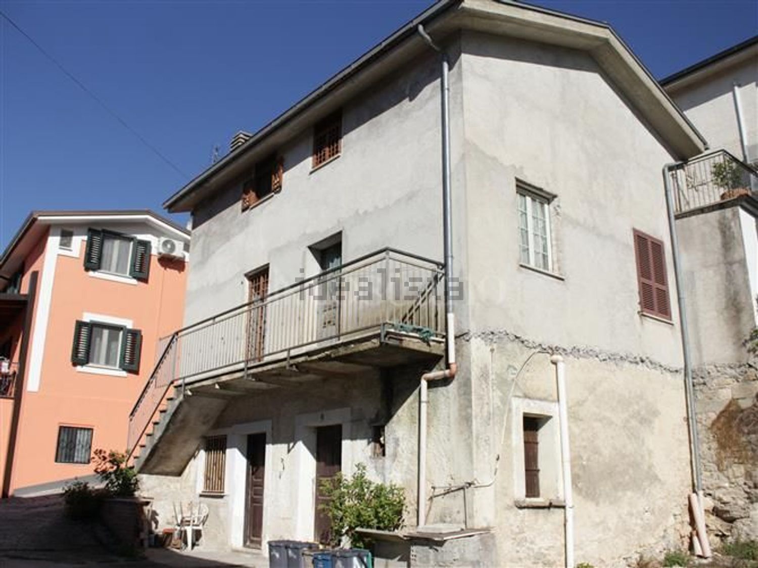 Villetta indipendente a Sant'Elia Fiumerapido