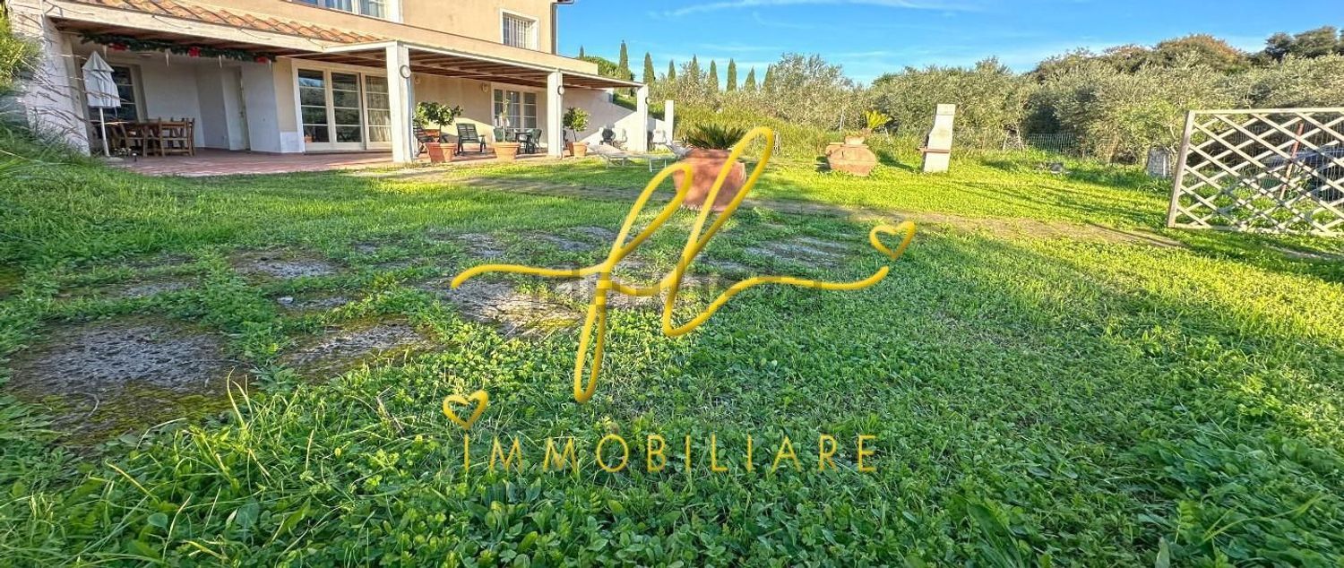 Appartement à Cecina Centro, Cecina