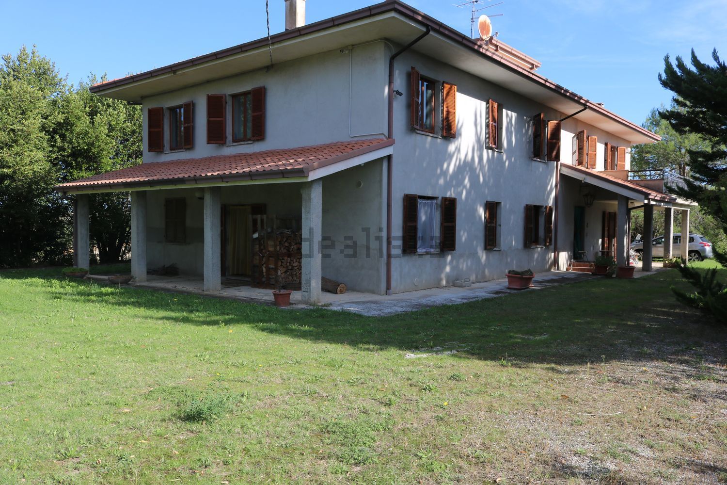 Houses in Ponzano di Fermo