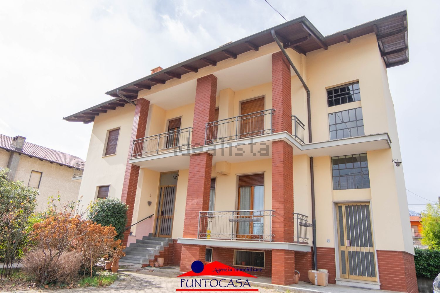 Chalet independiente en Dronero