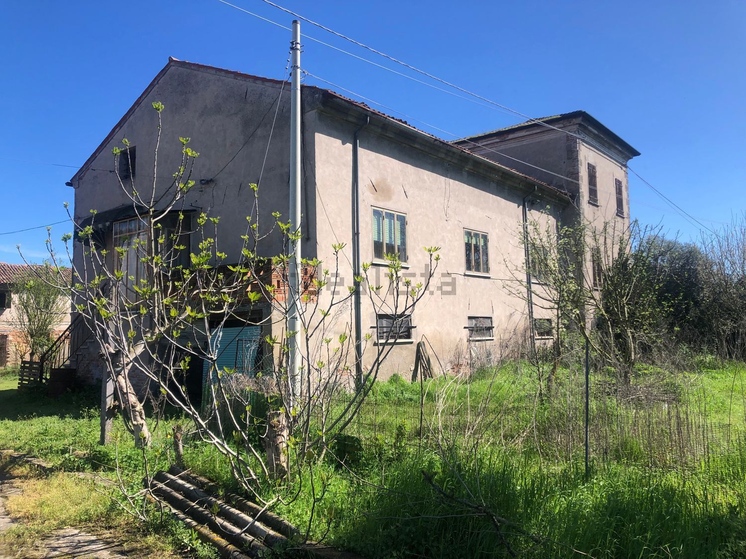 Rustici e casali a Ceregnano