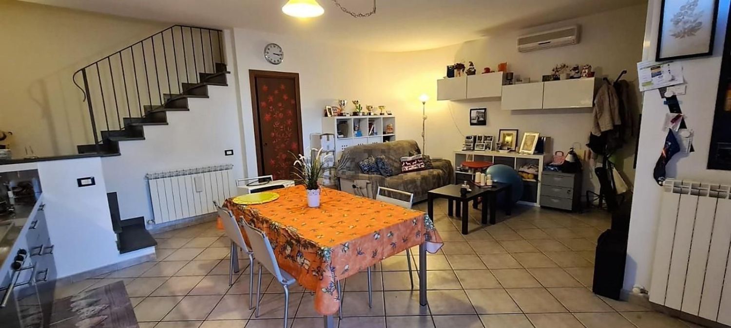 Maison mitoyenne à Vicinanze Centro, Empoli