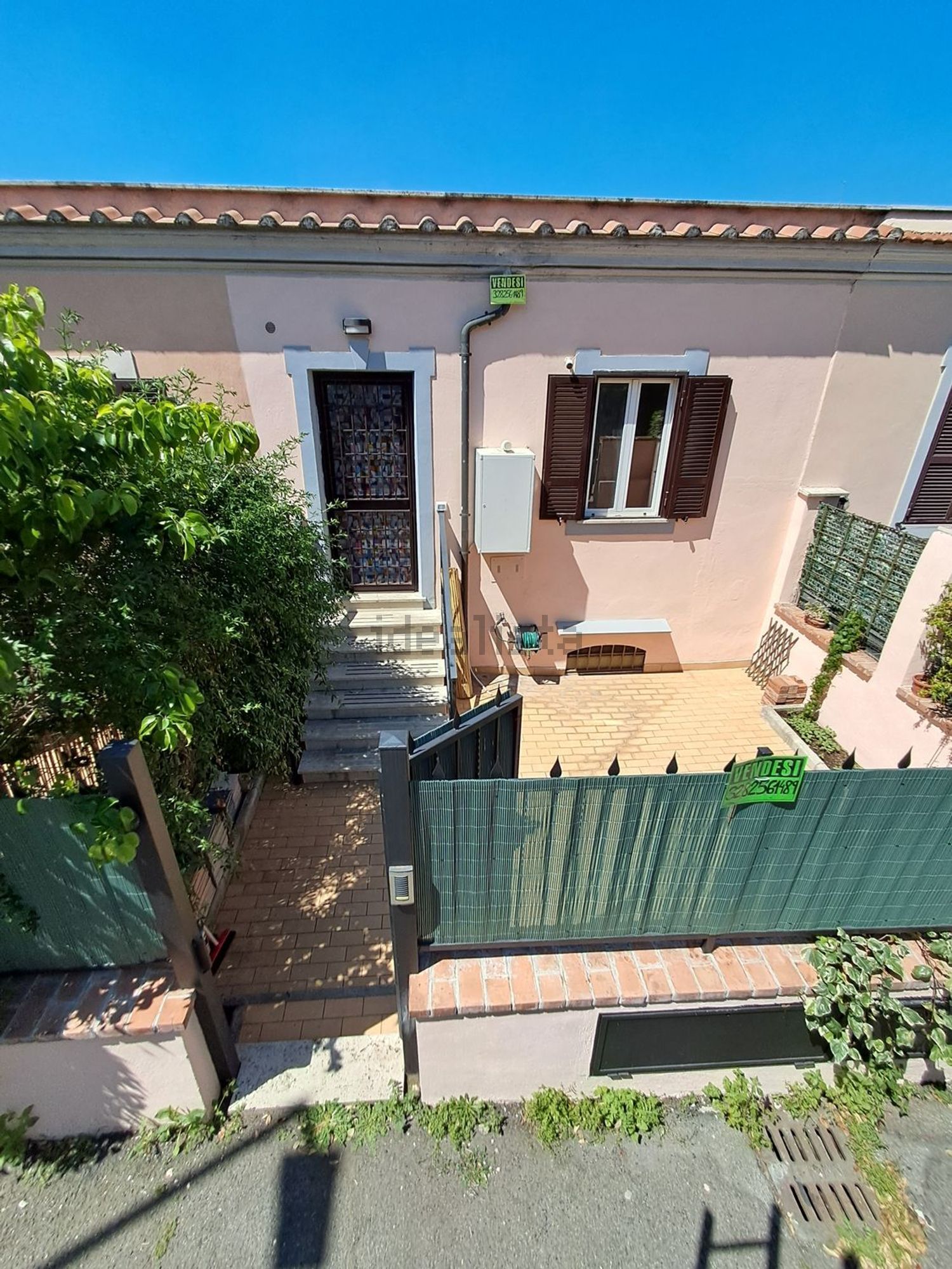 Villetta indipendente a Appio Latino - Furio Camillo, Roma