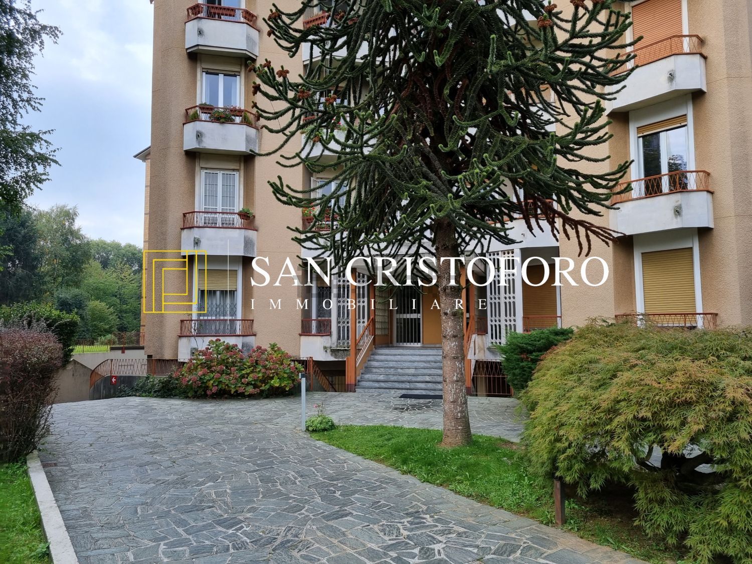 Apartamento em Saronno