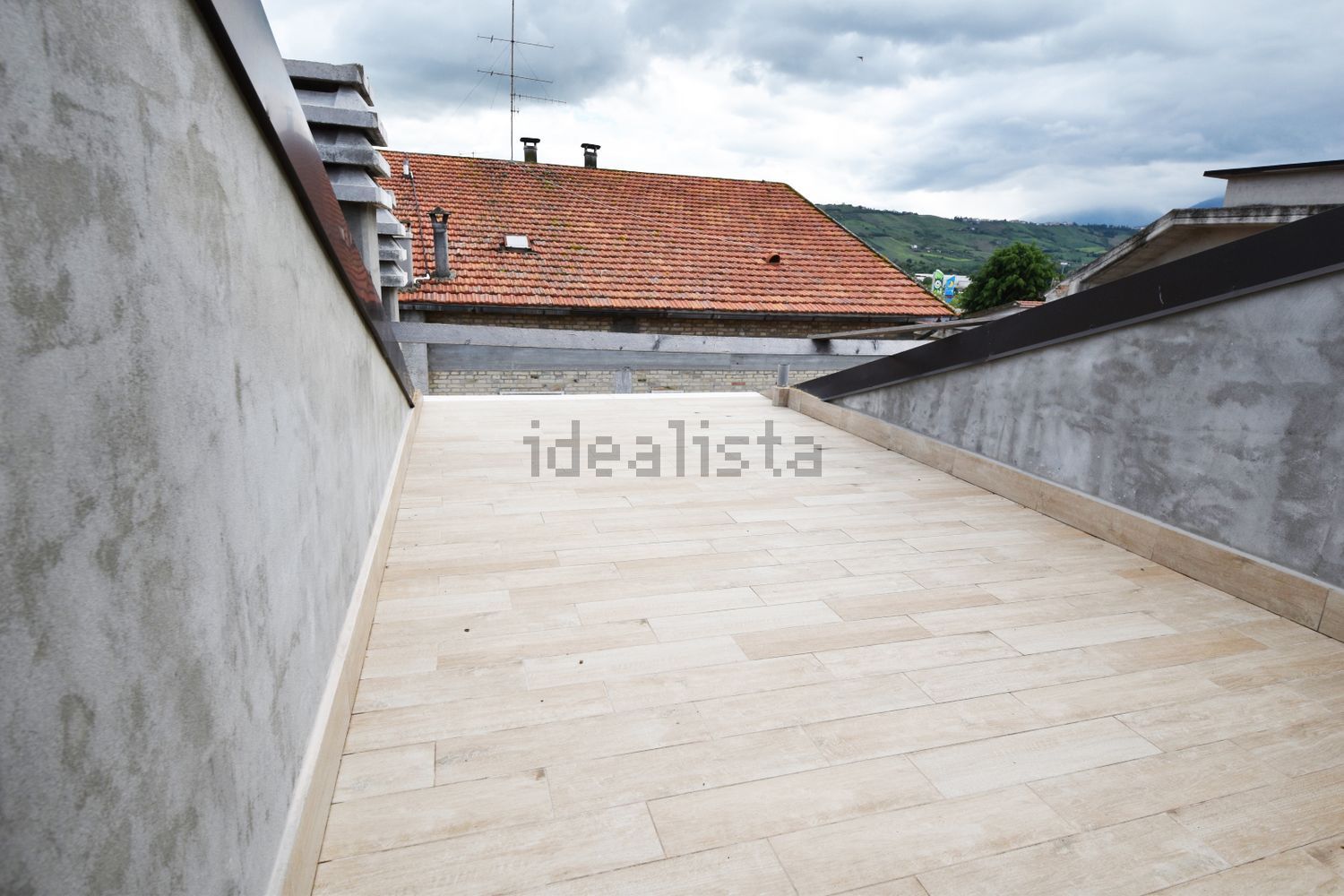 Apartamento em Monticelli-Brecciarolo-Poggio di Bretta, Ascoli Piceno