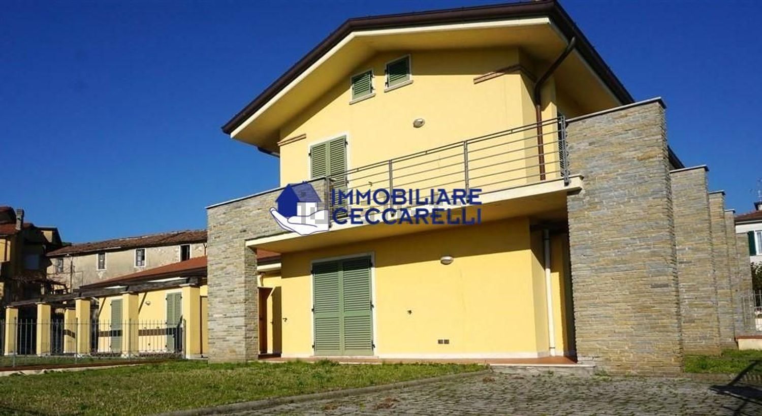 Case e ville a Avenza, Carrara