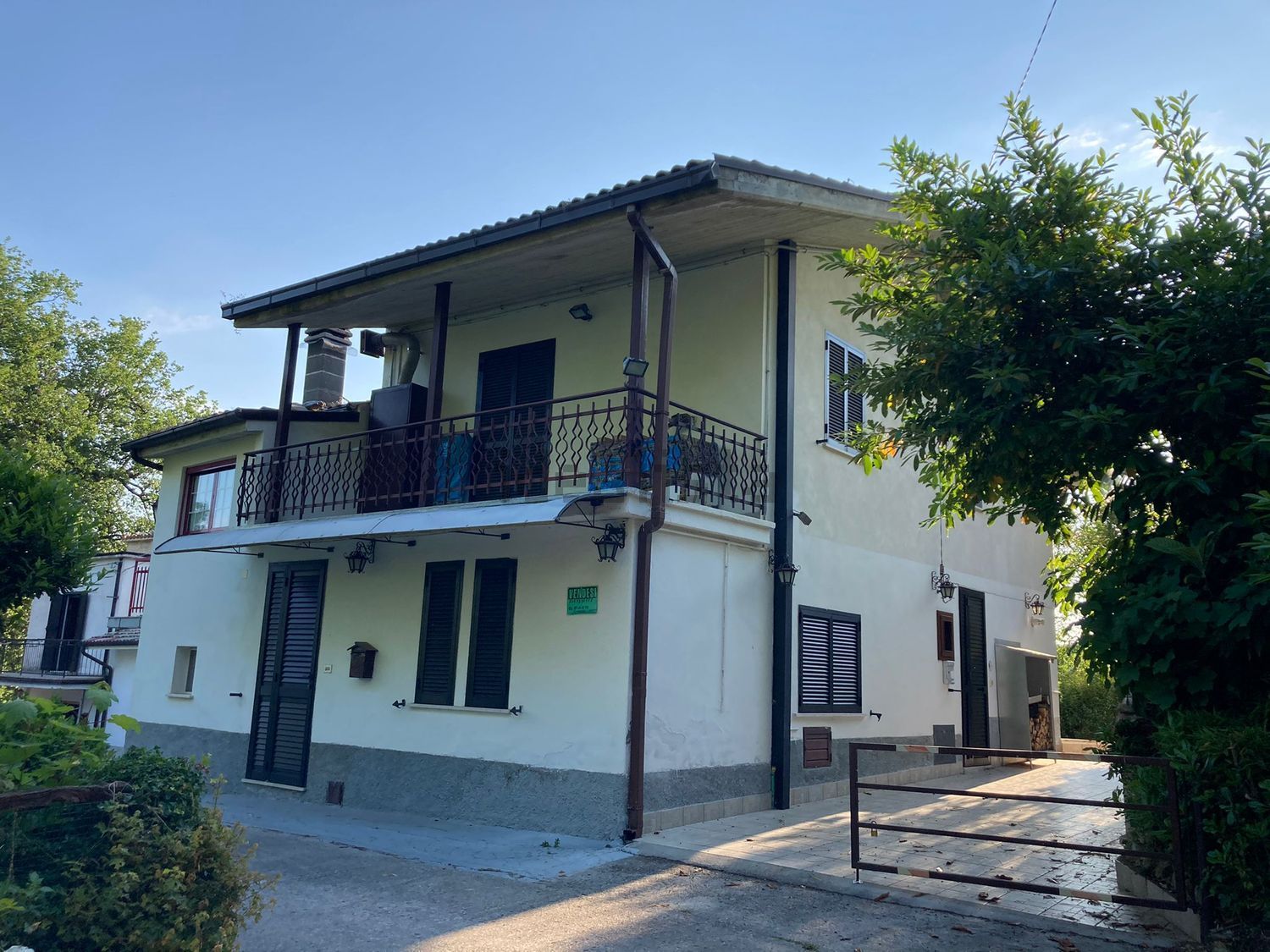 Villetta indipendente a Castelli