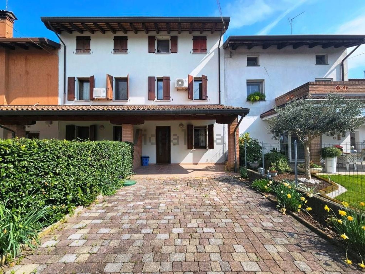 Maison mitoyenne à Muzzana del Turgnano