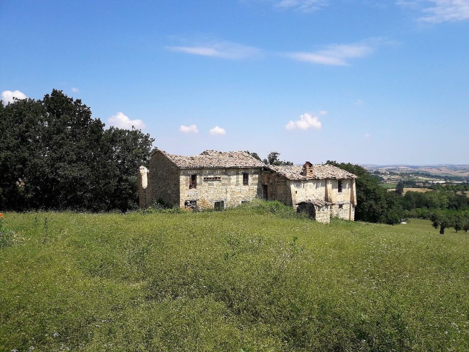 Landhäuser in Troviggiano - San Faustino, Cingoli