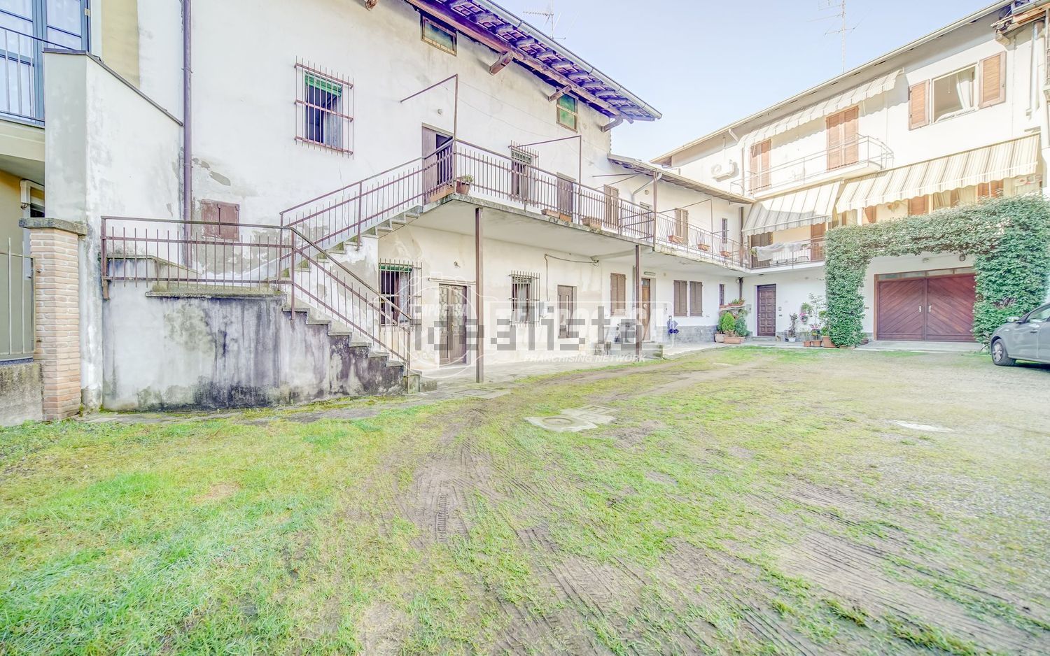 Flat in Cairate