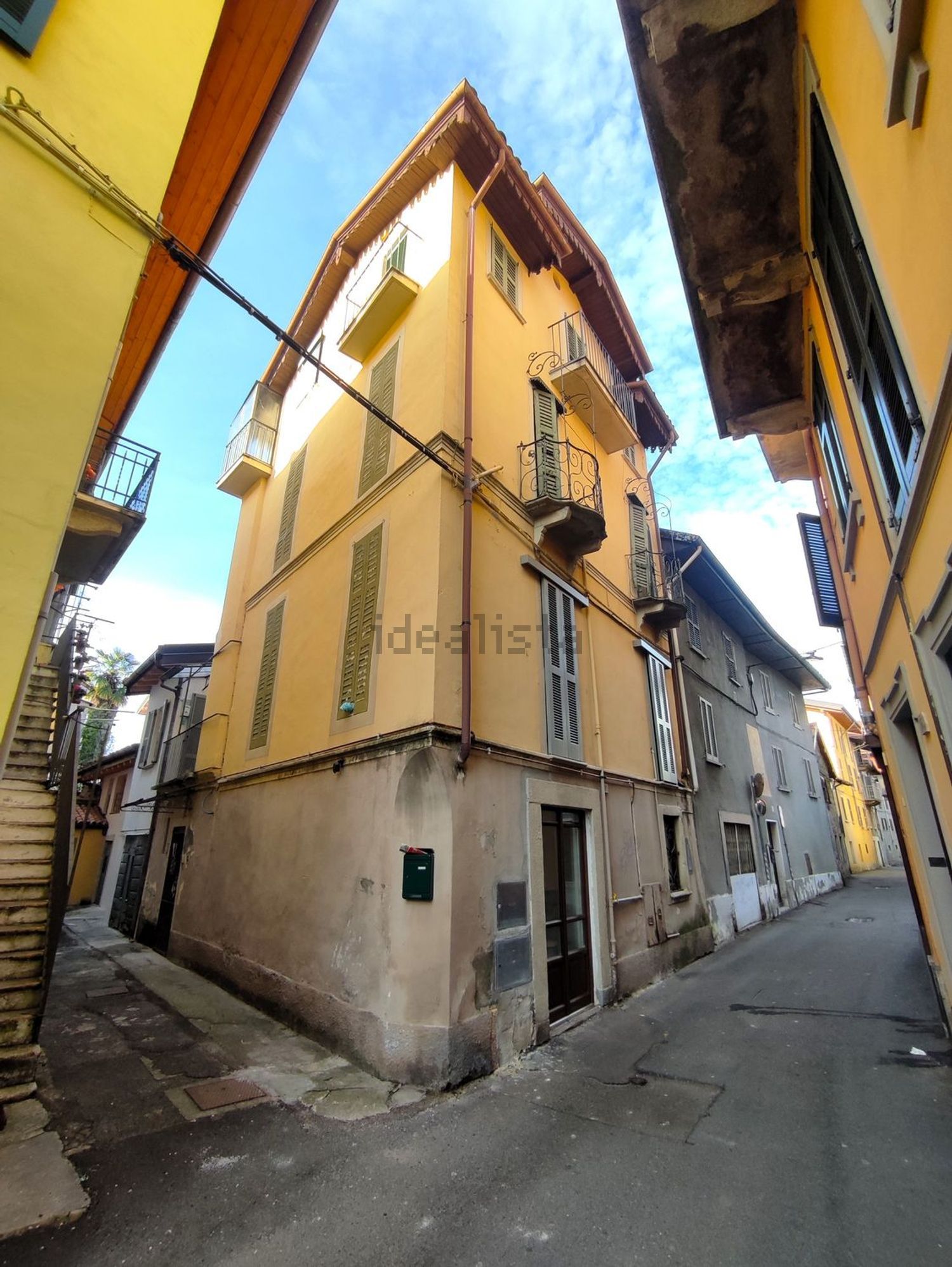 Appartamento a Suna, Verbania