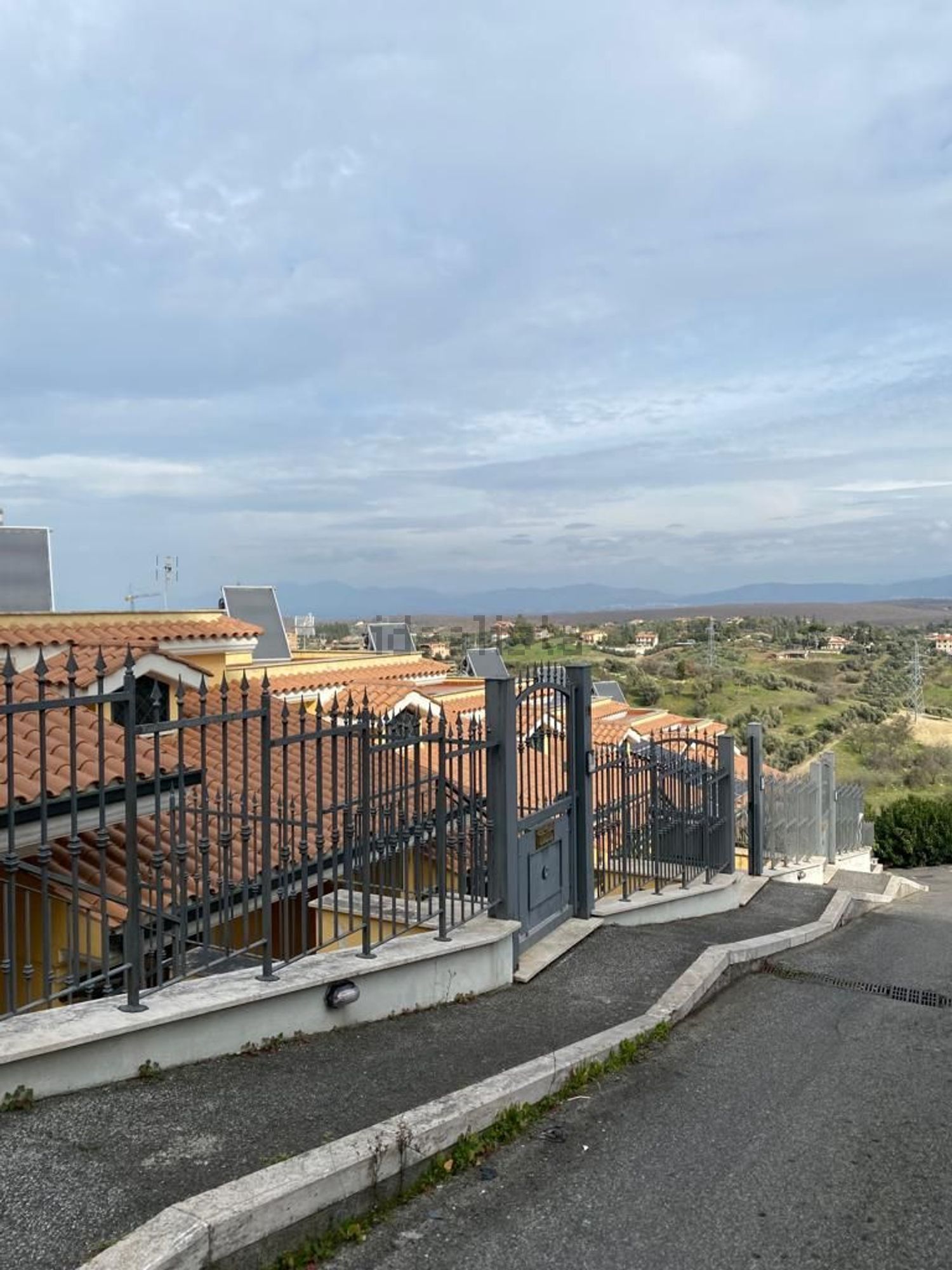 Reihenhaus in Mentana