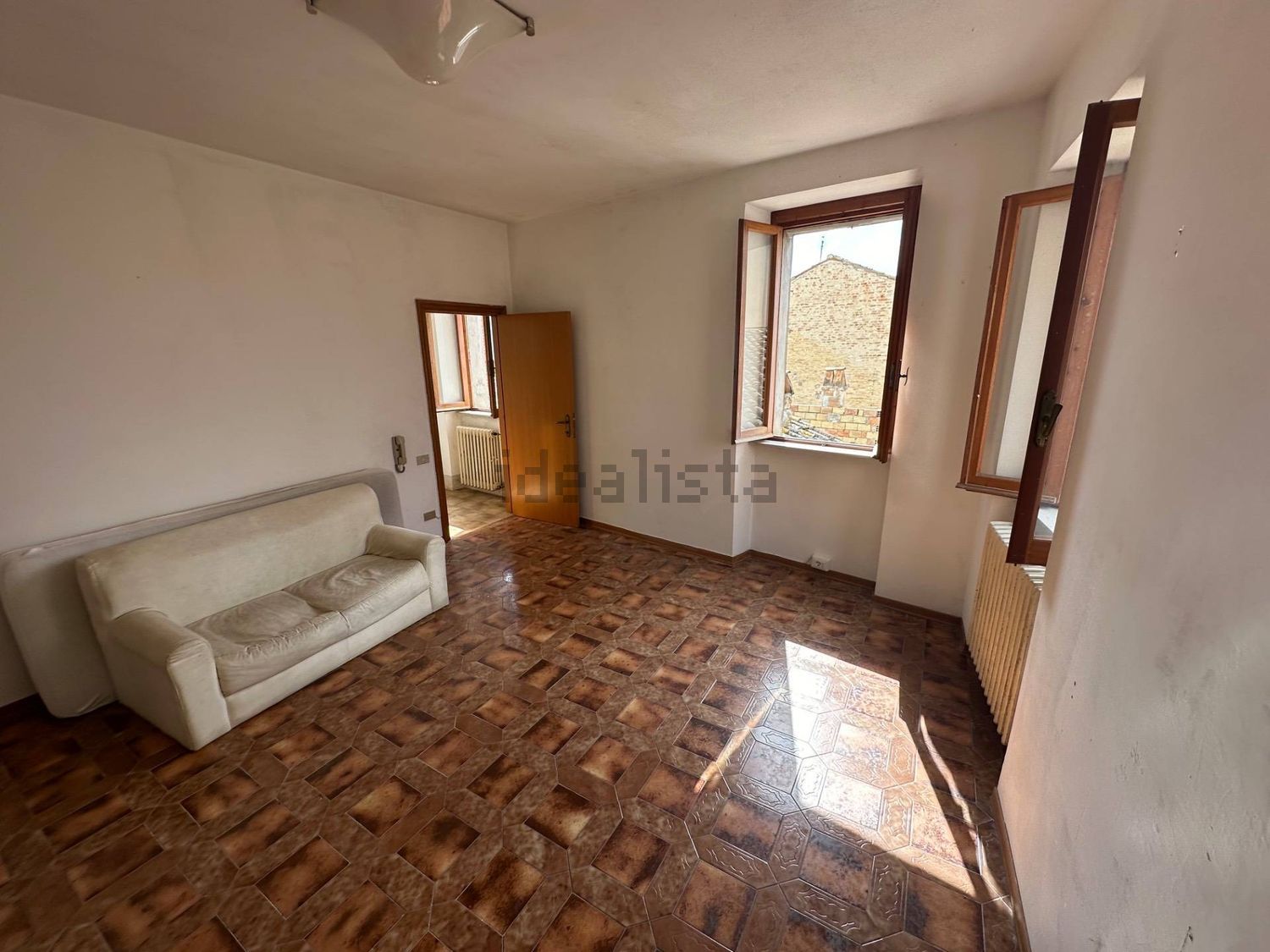 Semi-detached house in Monsampolo del Tronto