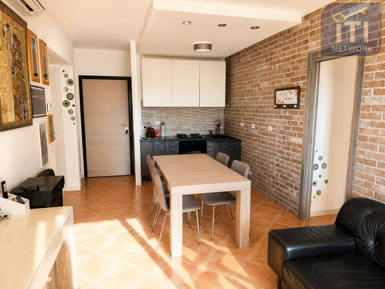 Flat in Acilia - Dragona - Malafede, Roma