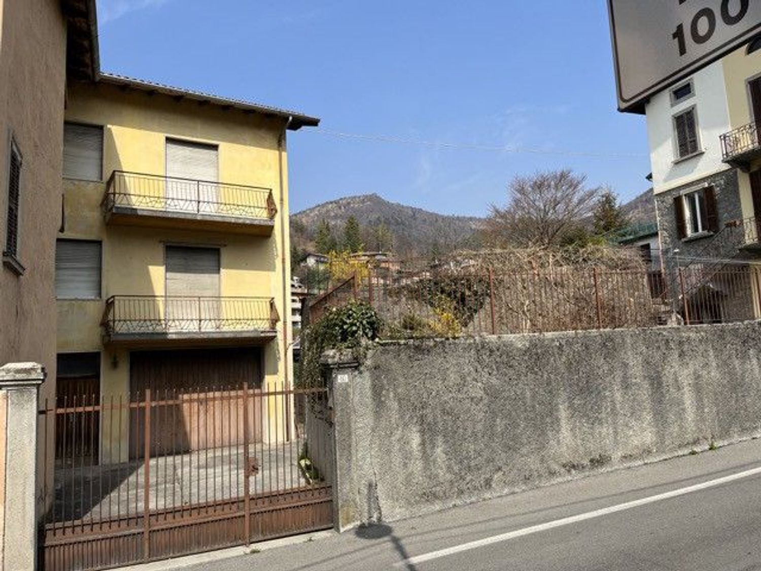 Case e ville a Clusone