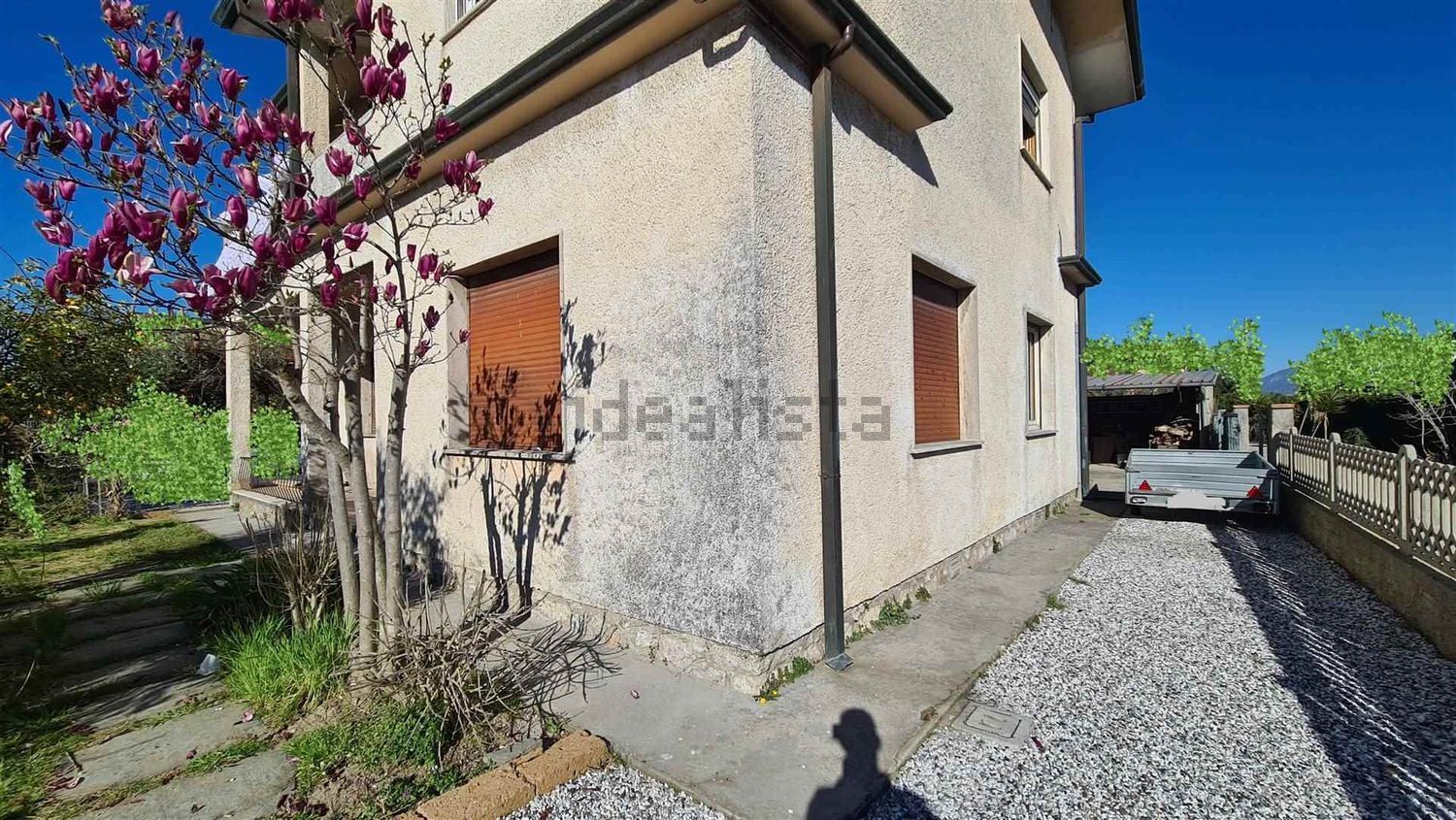 Villetta bifamiliare a Lido di Camaiore, Camaiore