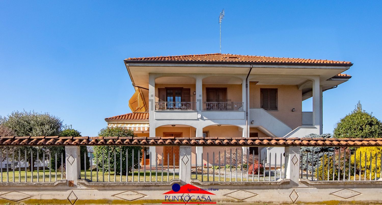 Maison jumelée à Cervasca