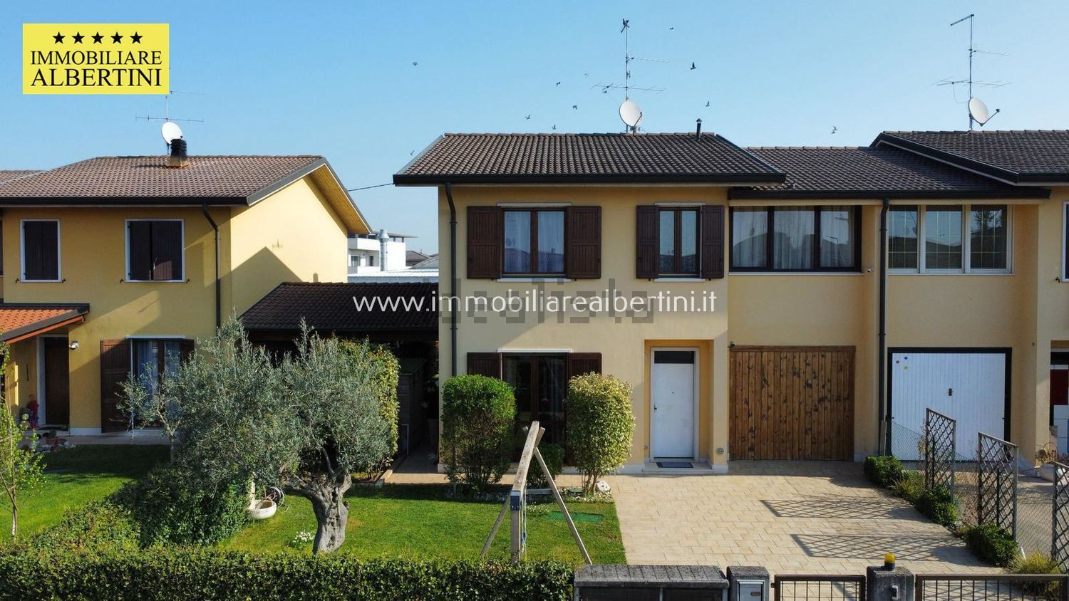 Semi-detached house in Nogarole Rocca