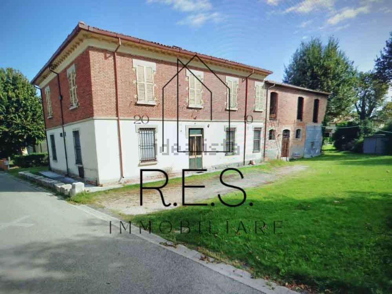 Villetta bifamiliare a Lugo