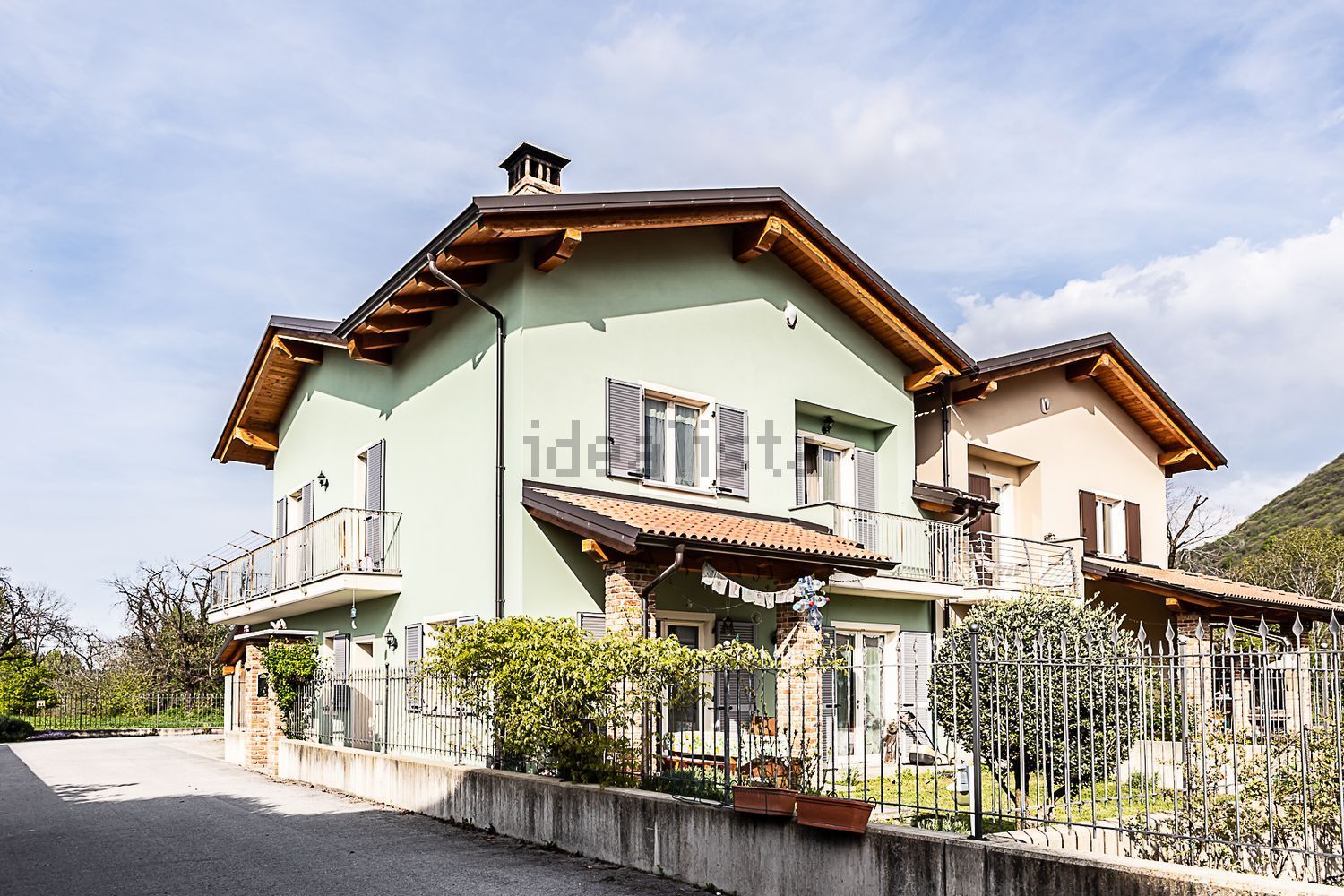 Reihenhaus in Chiusa di Pesio