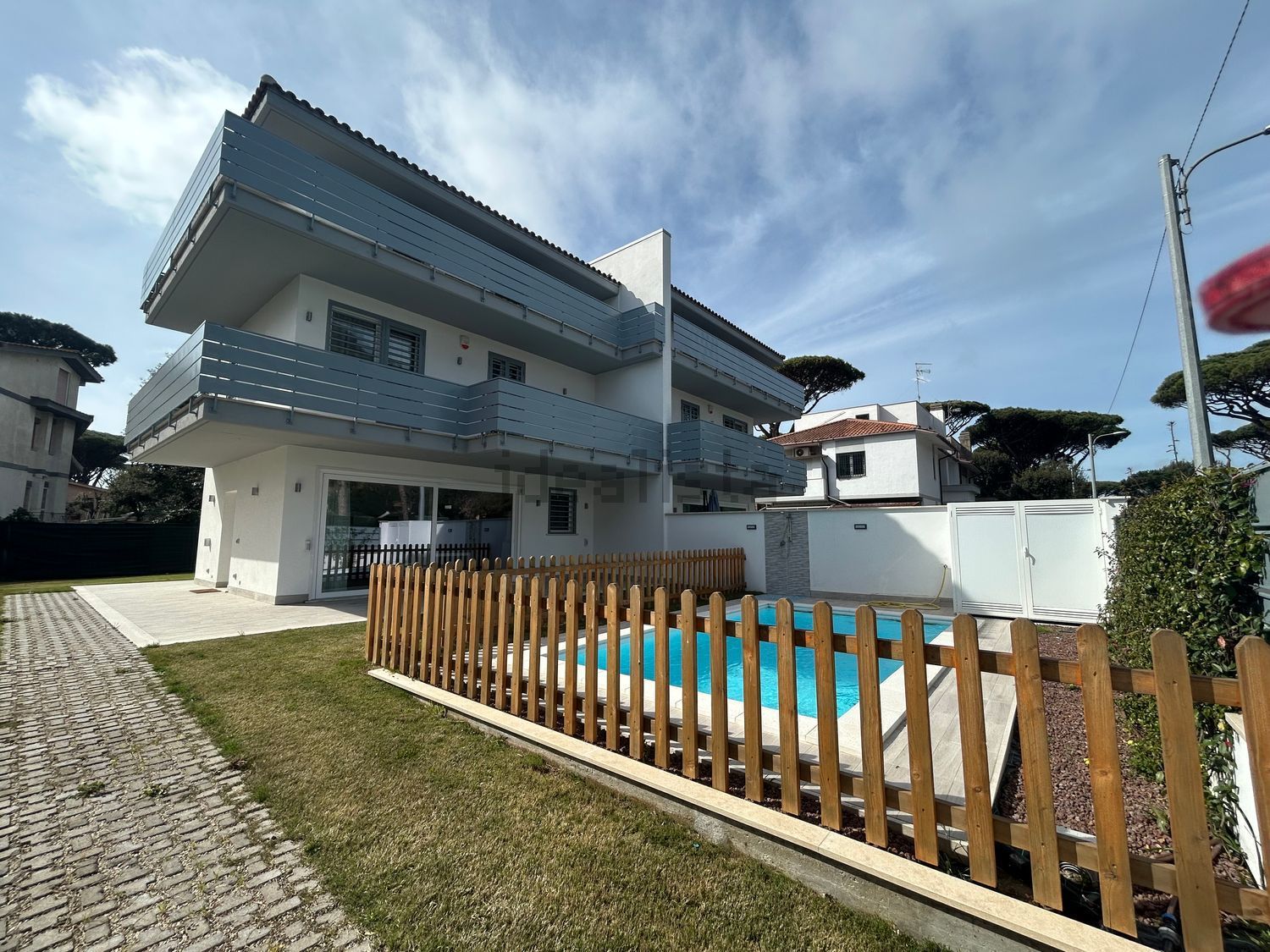 Chalet pareado en Fregene, Fiumicino