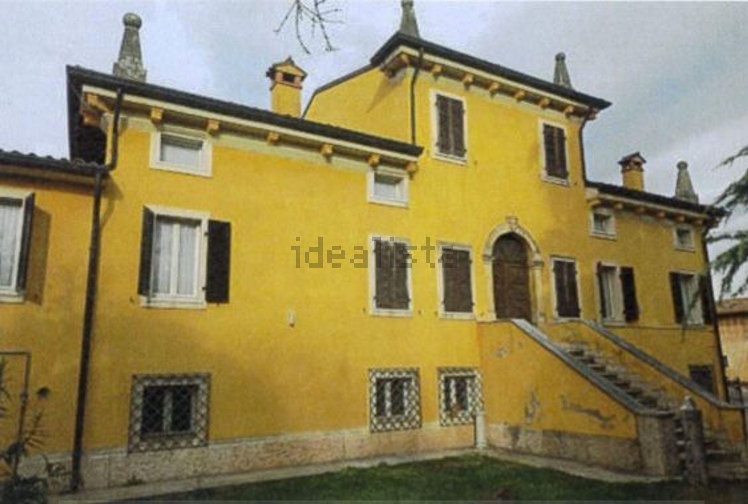 Maisons ou villas à Sona