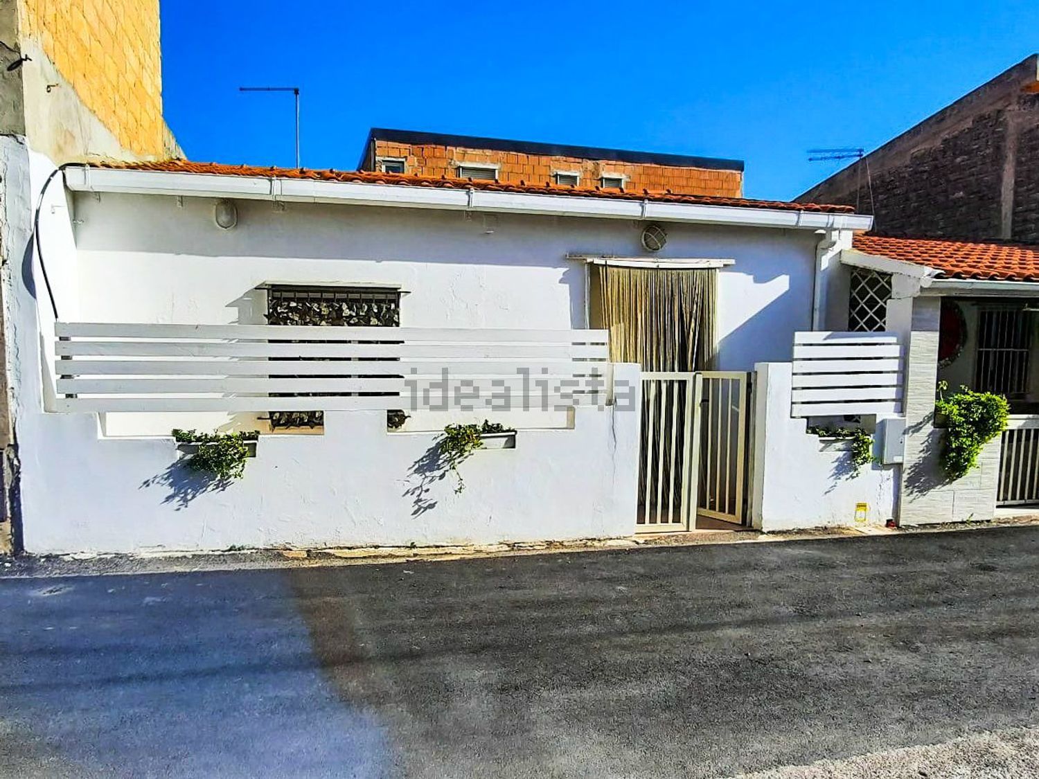 Chalet adosado en Acate