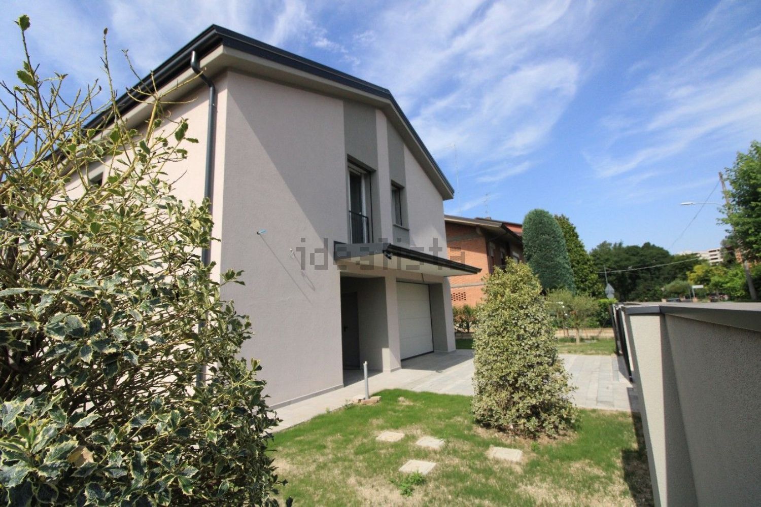 Frei stehendes Haus in San Pellegrino-Crocetta-Baragalla, Reggio Emilia