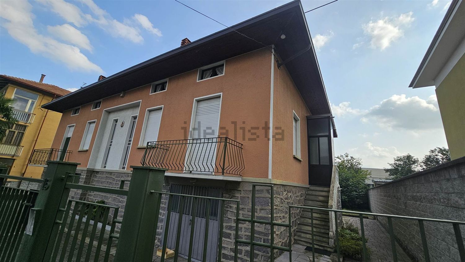 Reihenhaus in Chiavazza - Pavignano - Vaglio, Biella