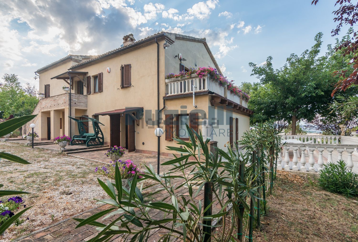 Villetta indipendente a Cessapalombo