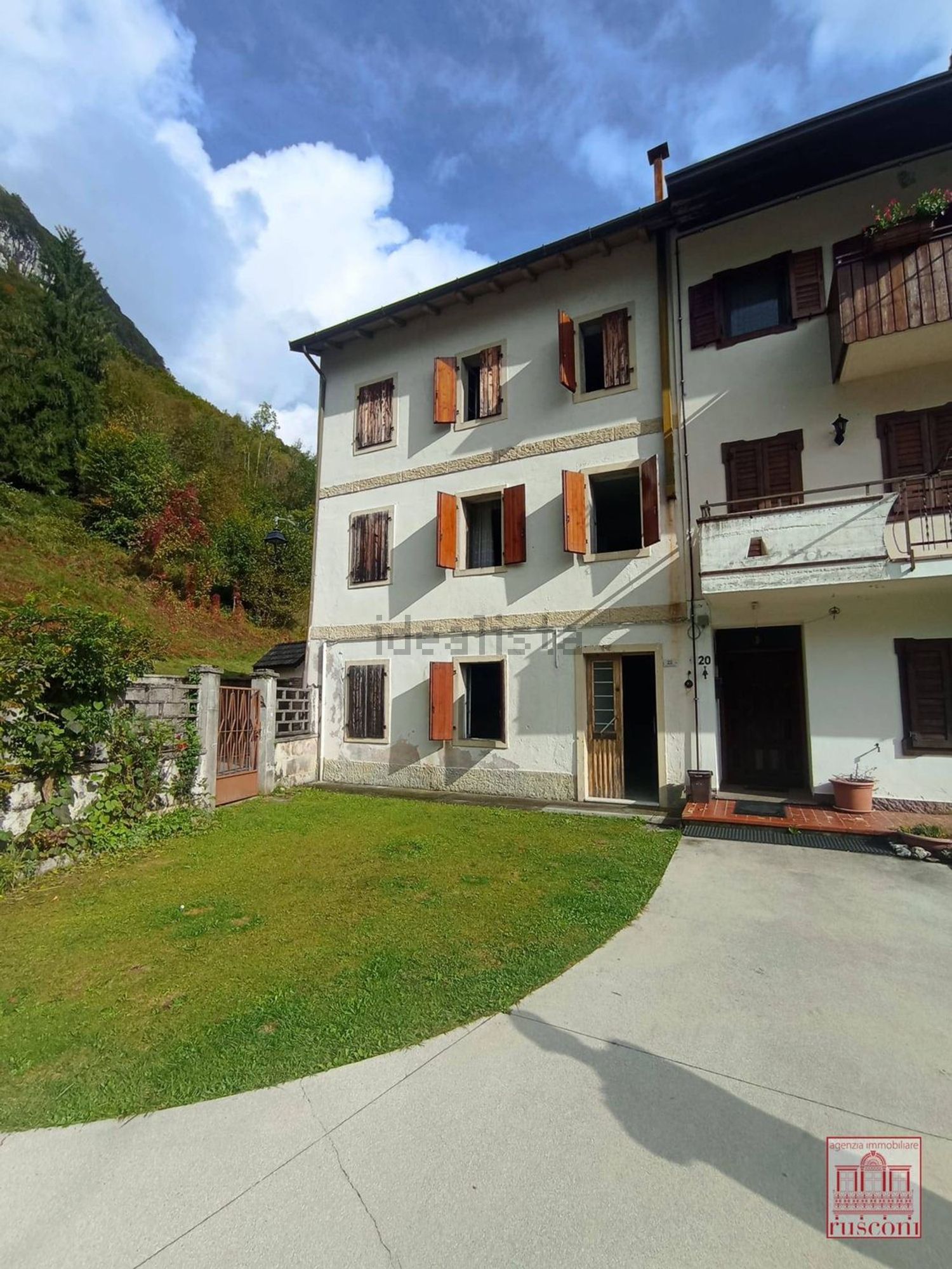Chalet independiente en Cimolais