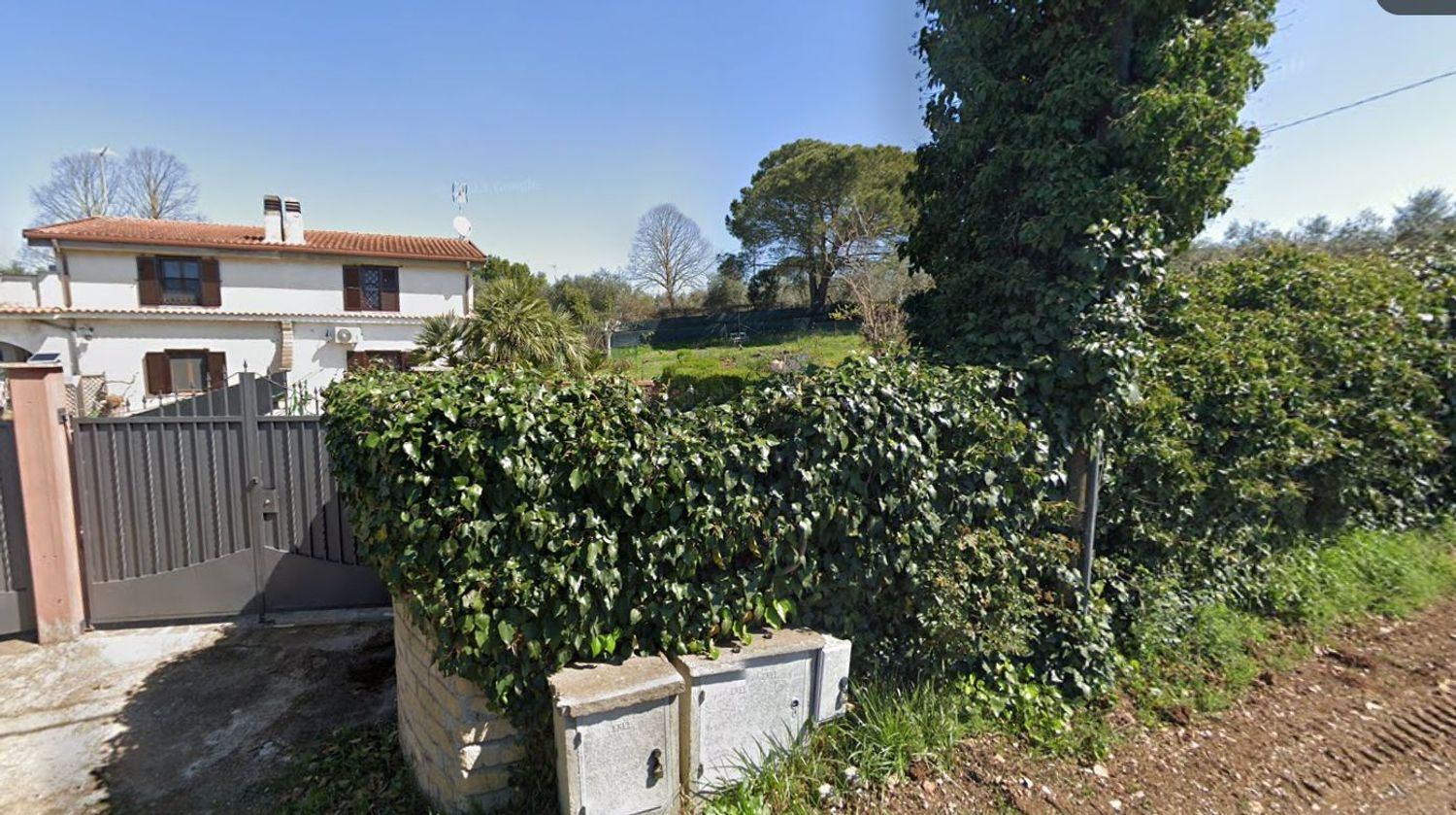 Semi-detached house in Montelibretti