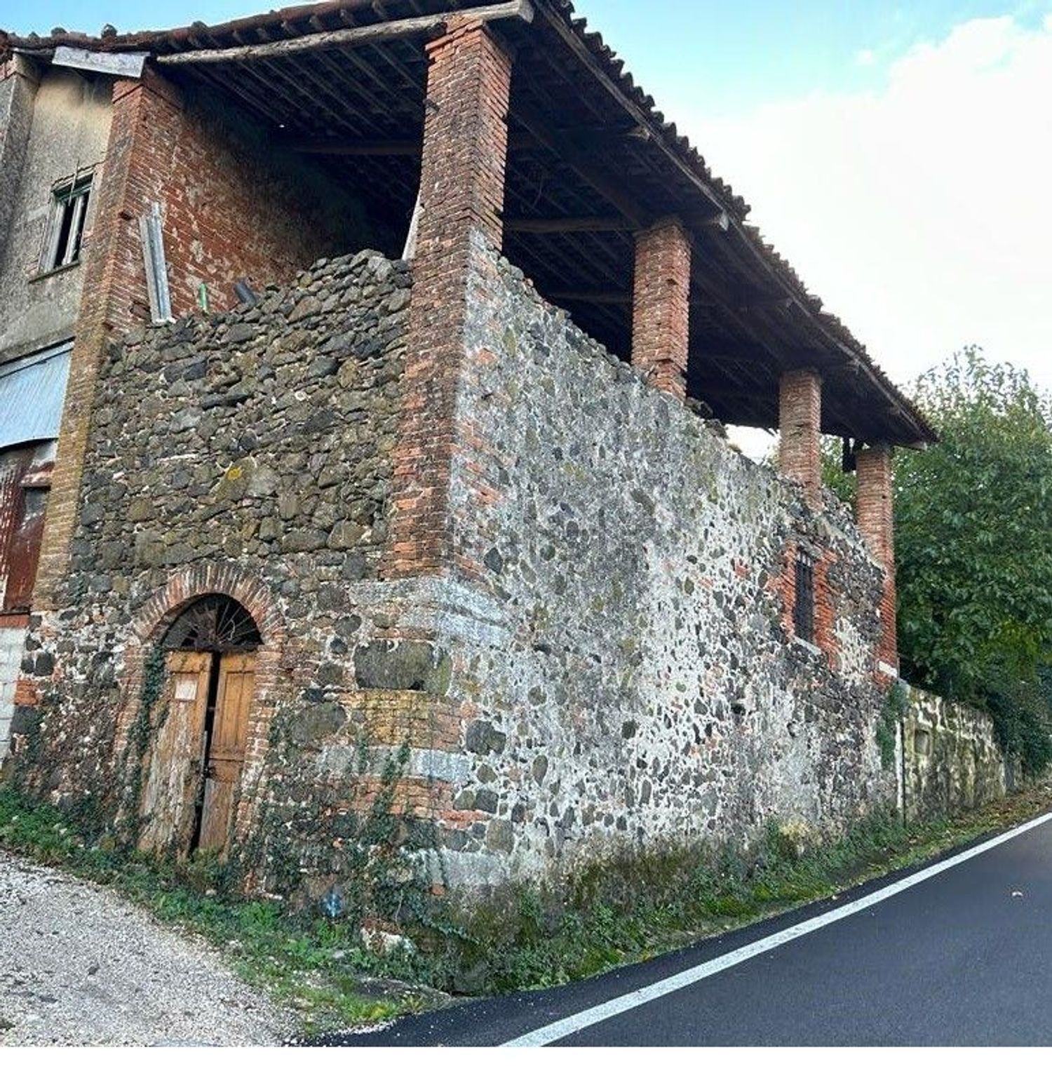 Rustici e casali a Chiampo