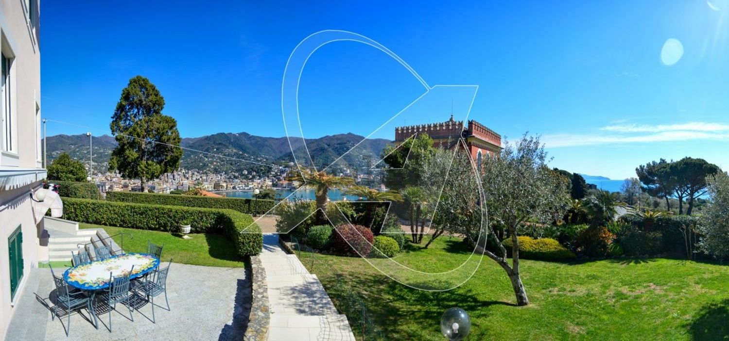 Appartamento a San Michele di Pagana, Rapallo