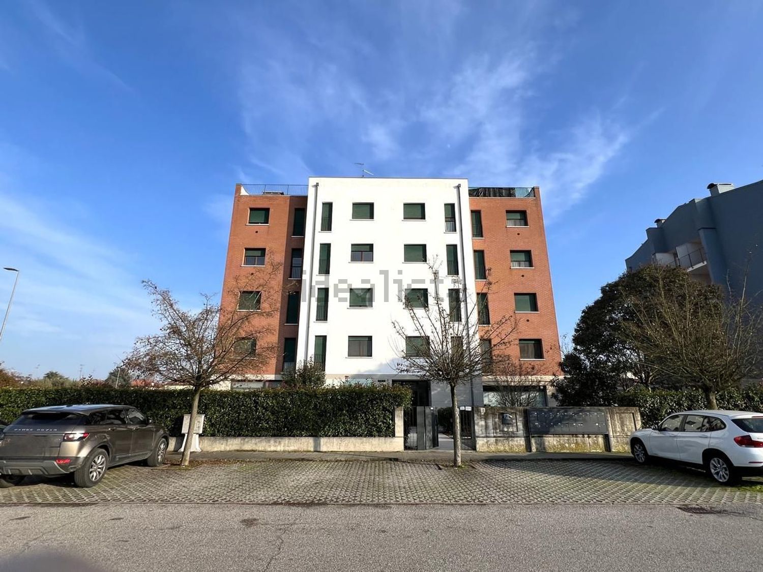 Apartamento em Mirandola