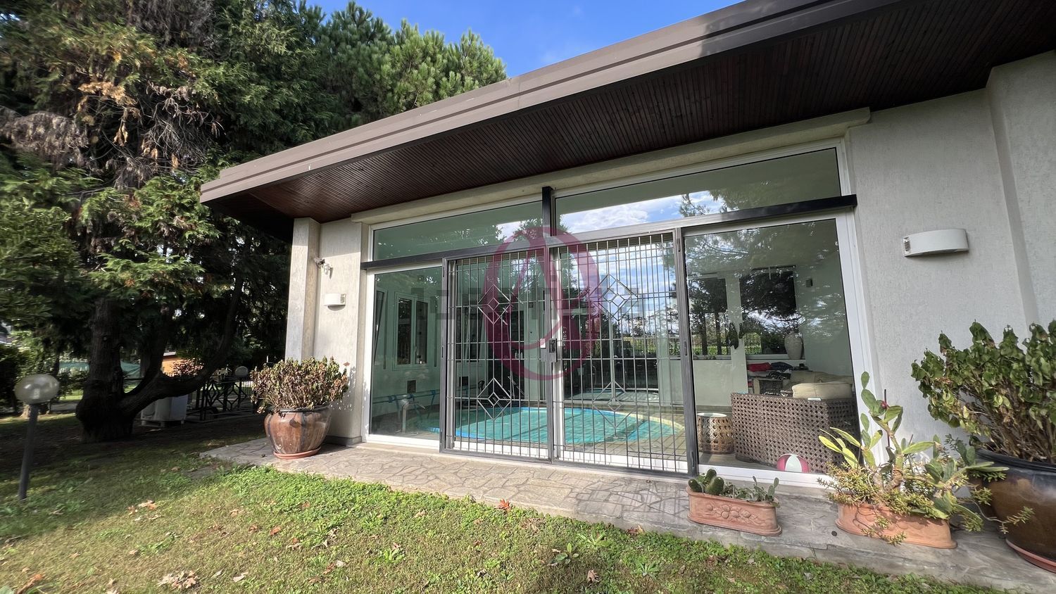 Case e ville a Arnate-Madonna in Campagna, Gallarate