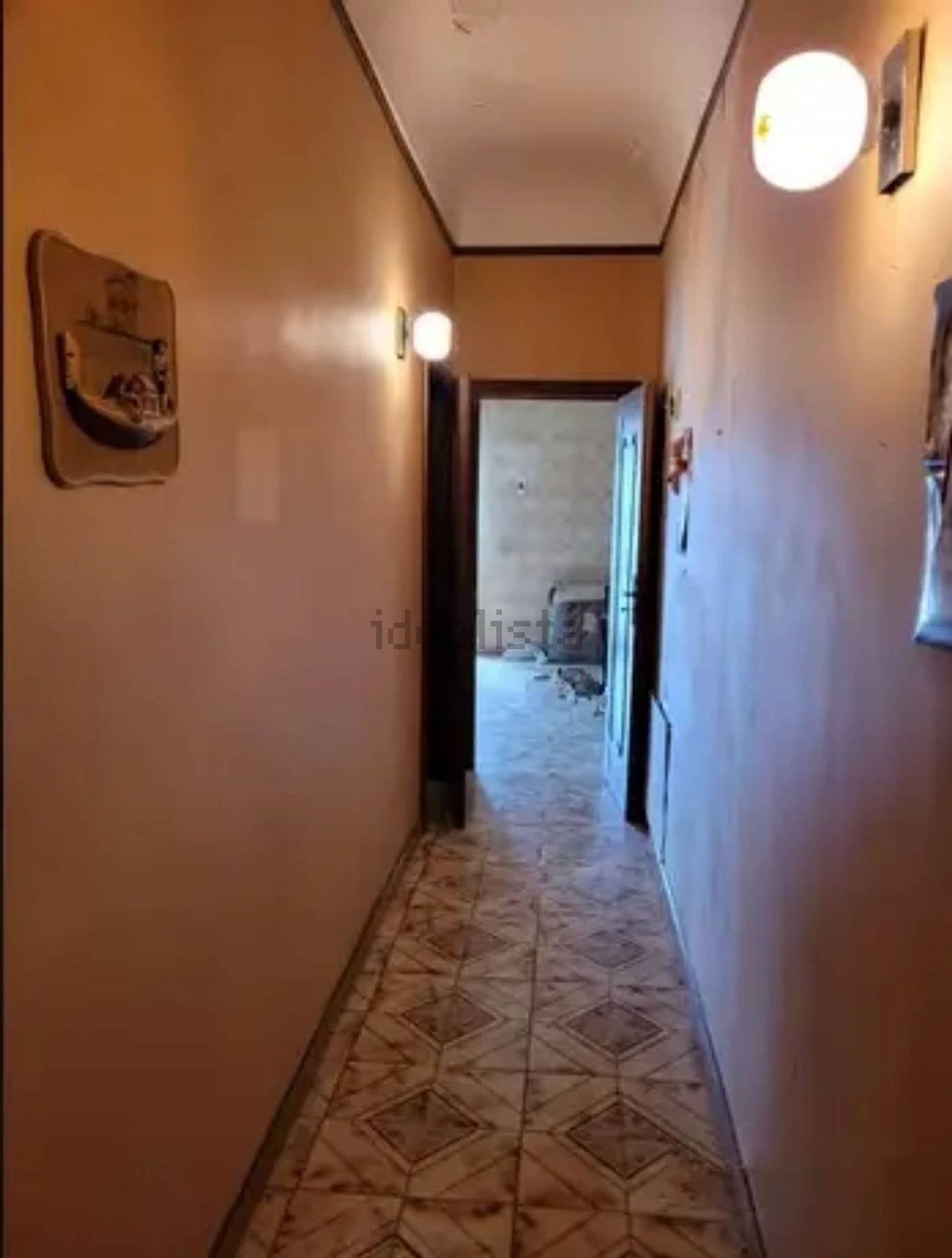 Appartamento a Via Niscemi - Viale Amedeo - San Luca, Caltanissetta