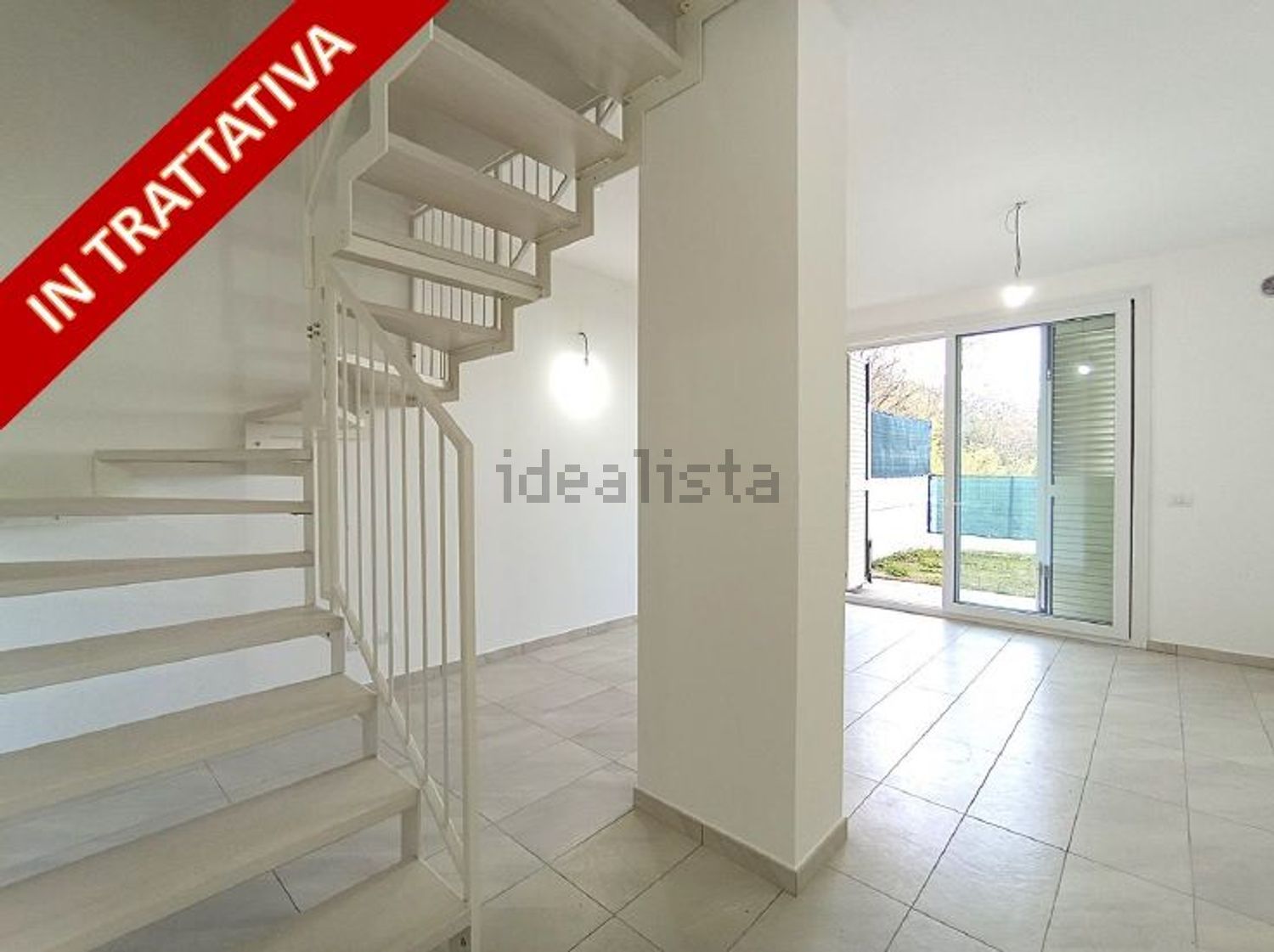 Moradia em banda em Montescudo-Monte Colombo