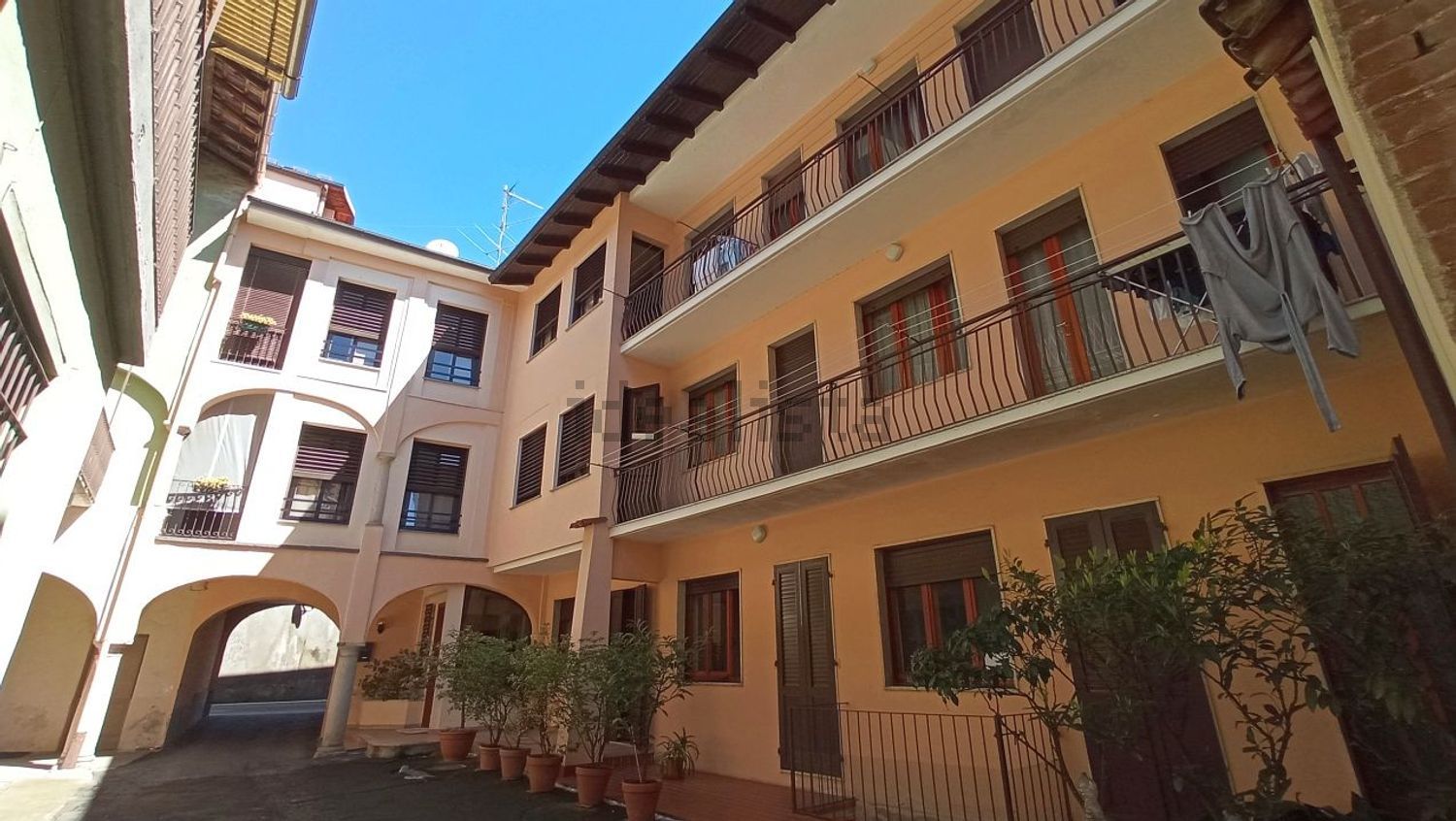 Appartamento a Maggiora