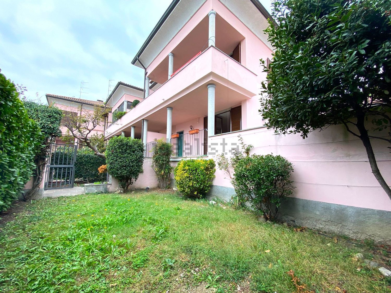 Maison mitoyenne à Basiglio